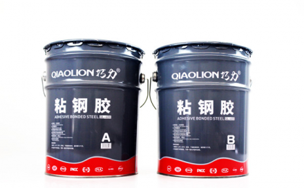 夏季炎熱：如何避免粘鋼膠流淌？